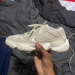 Yezzy 500 blueh size 8.5